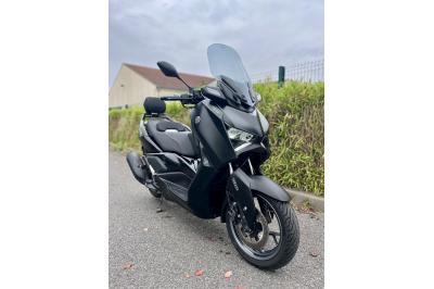 YAMAHA XMAX 125 TECH MAX
